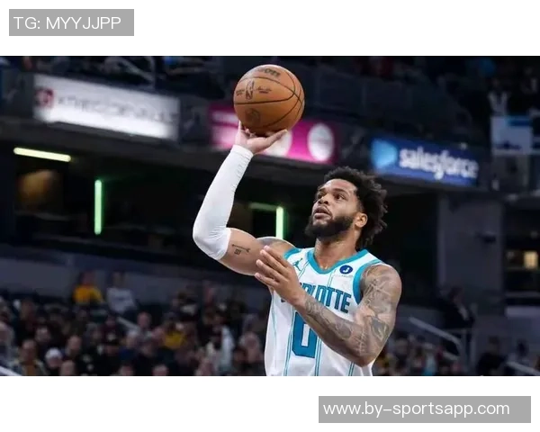 布里奇斯攻防兼备表现出色20投9中三分3中8砍下25分外加5篮板2助攻2盖帽